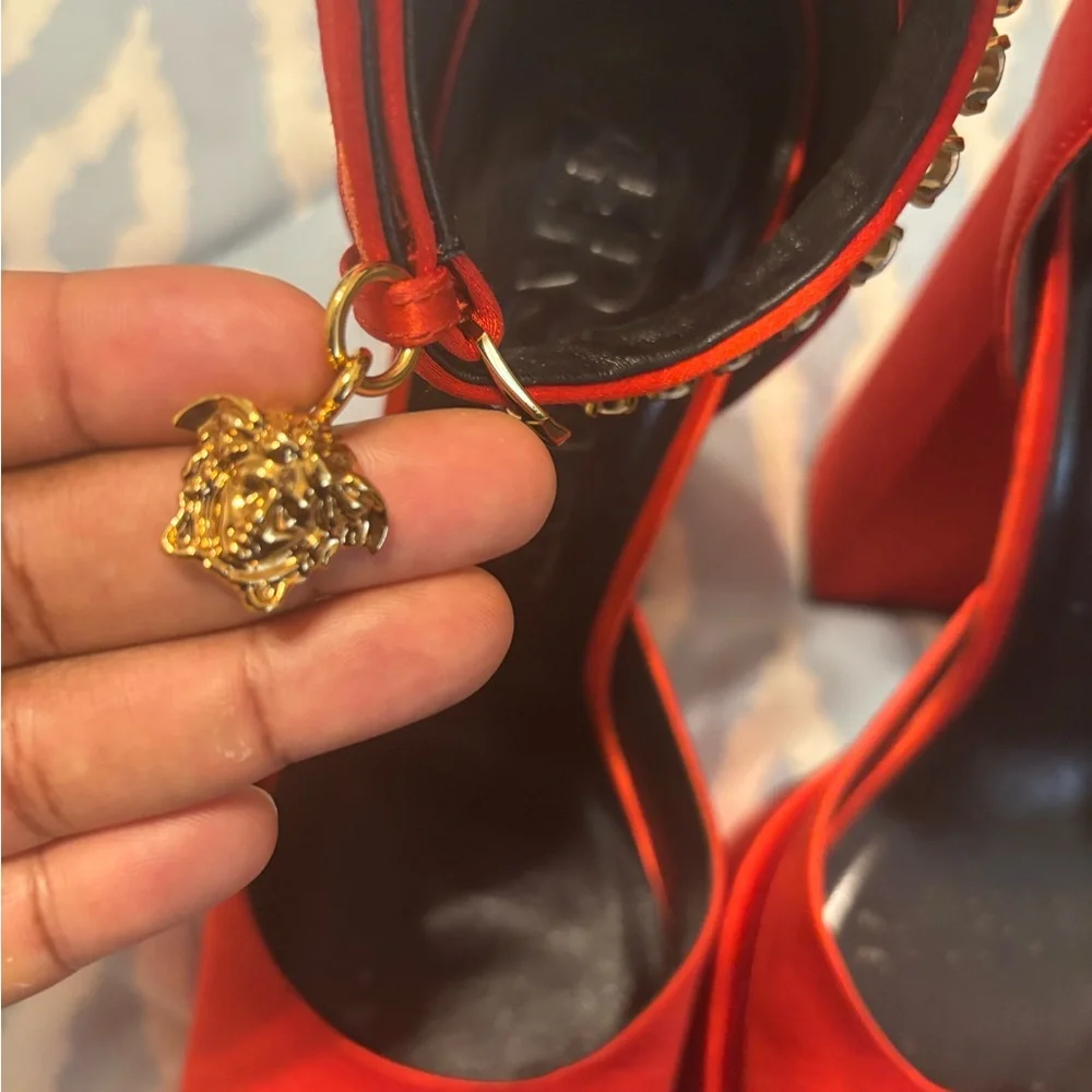 Versace Medusa Aevitas Platform Heels - Red